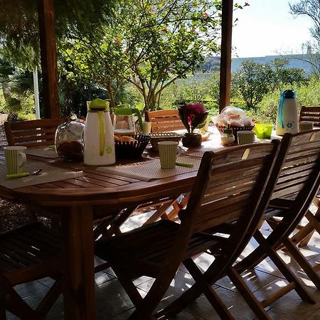 B&B Bella Calasetta Kültér fotó